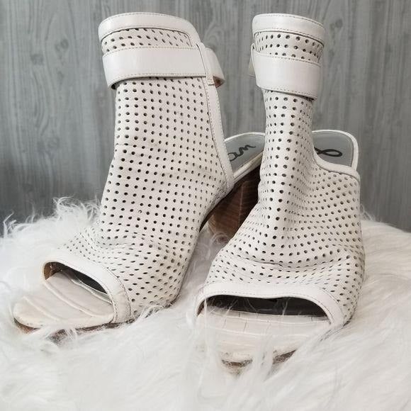 Sam Edelman Emmie Peep Toe Bootie - White | Size 7M (EU 37) - Picture 3 of 6